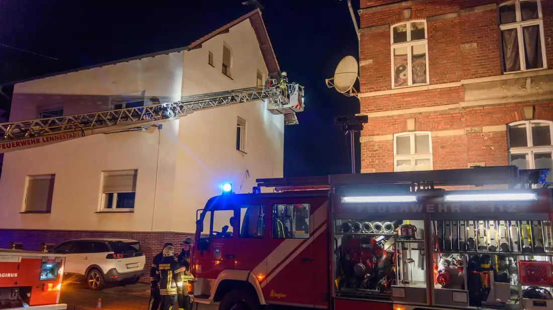 FW-OE: verrauchte Wohnung durch brennenden Staubsauger - Bild: presseportal.de