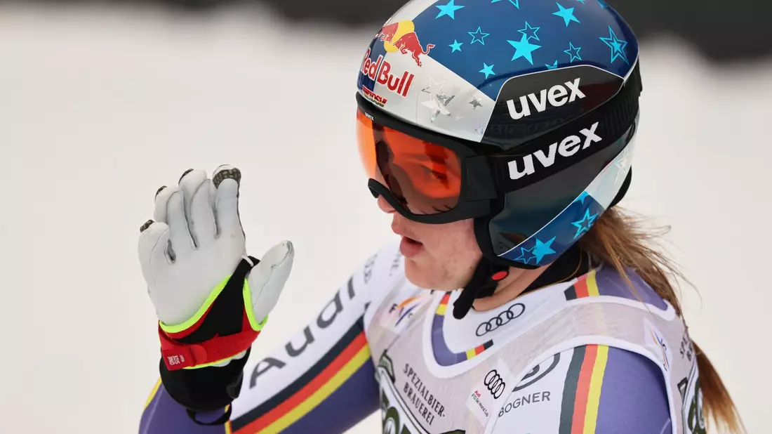 Auch Emma Aicher überzeugte im ersten von zwei Speedrennen des Wochenendes. - Bild: Marco Trovati/AP/dpa