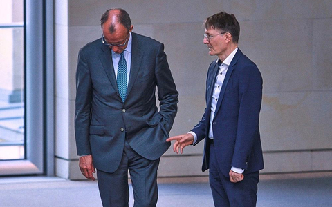 Friedrich Merz und Karl Lauterbach (Archiv) - Foto: via dts Nachrichtenagentur