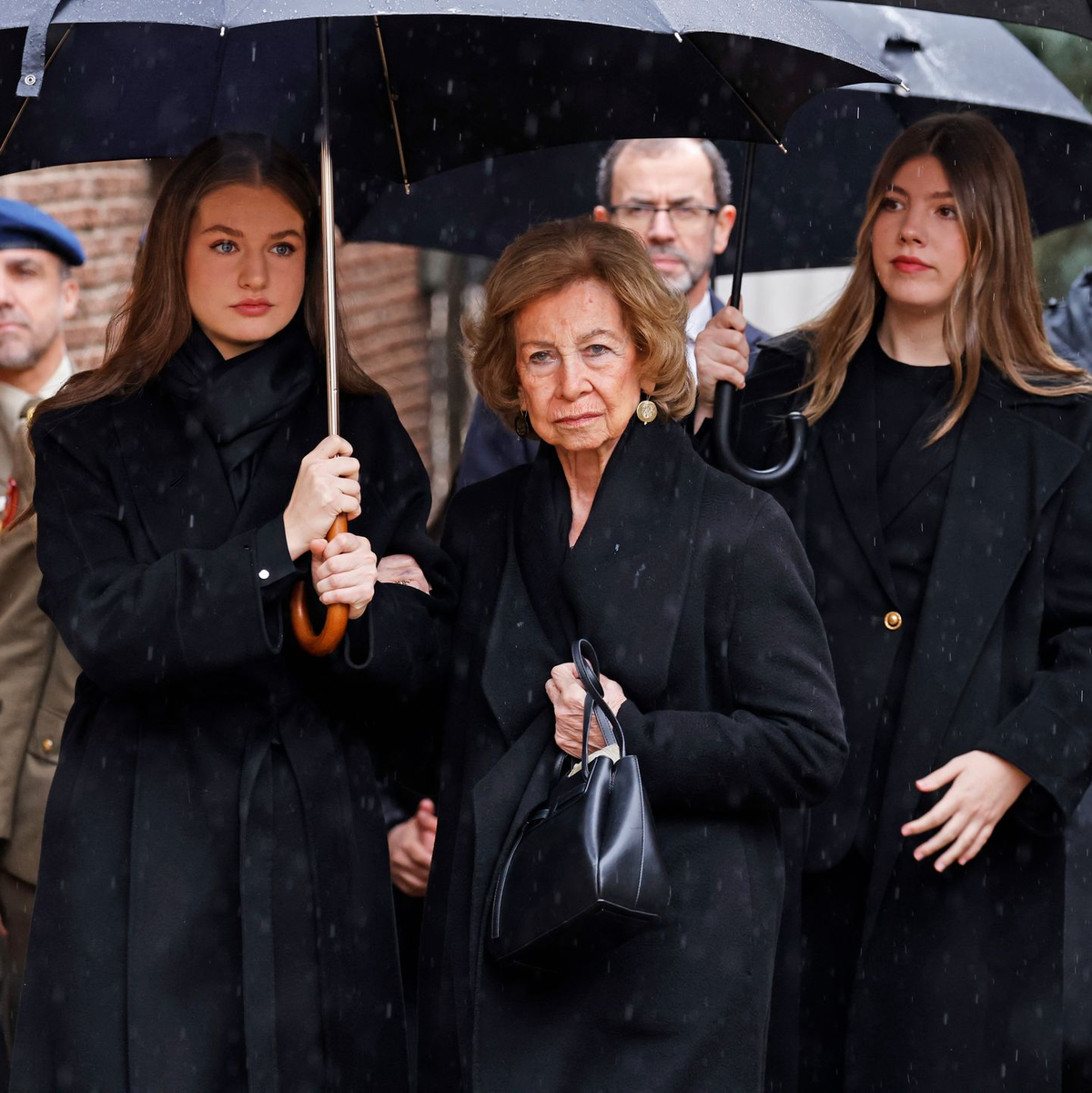 Die spanische Königsfamilie hat bei einer Trauerfeier Abschied von Irene von Griechenland, der Schwester der spanischen Altkönigin Sofía, genommen.  - Foto: José Ruiz/EUROPA PRESS/dpa