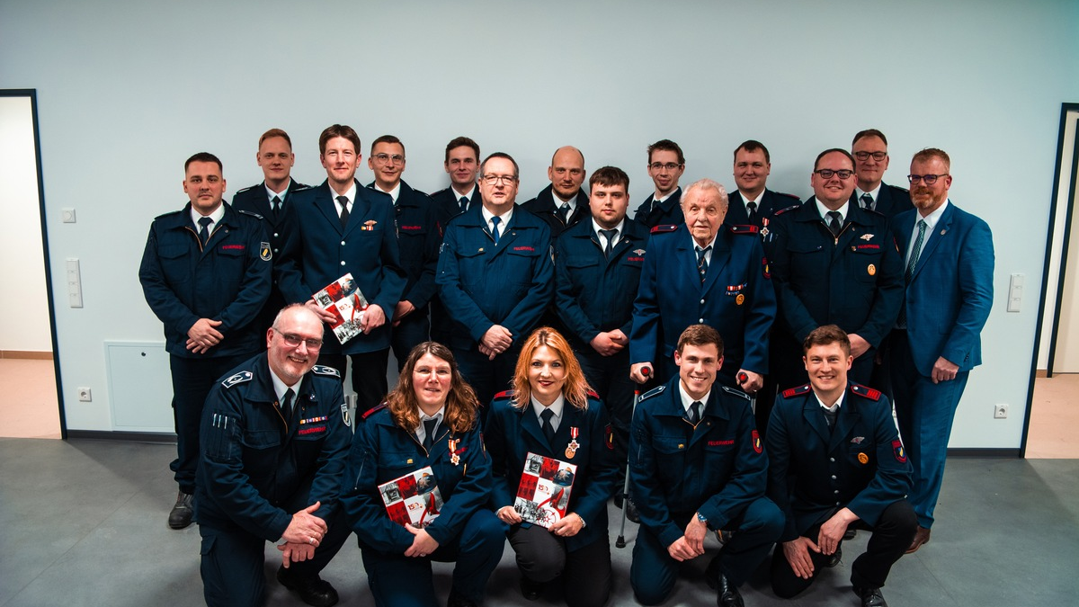 FW Dörentrup: Jahresbericht 2025 - Rückblick auf ein einsatz- und ereignisreiches Jahr der Feuerwehr Dörentrup - Foto: presseportal.de