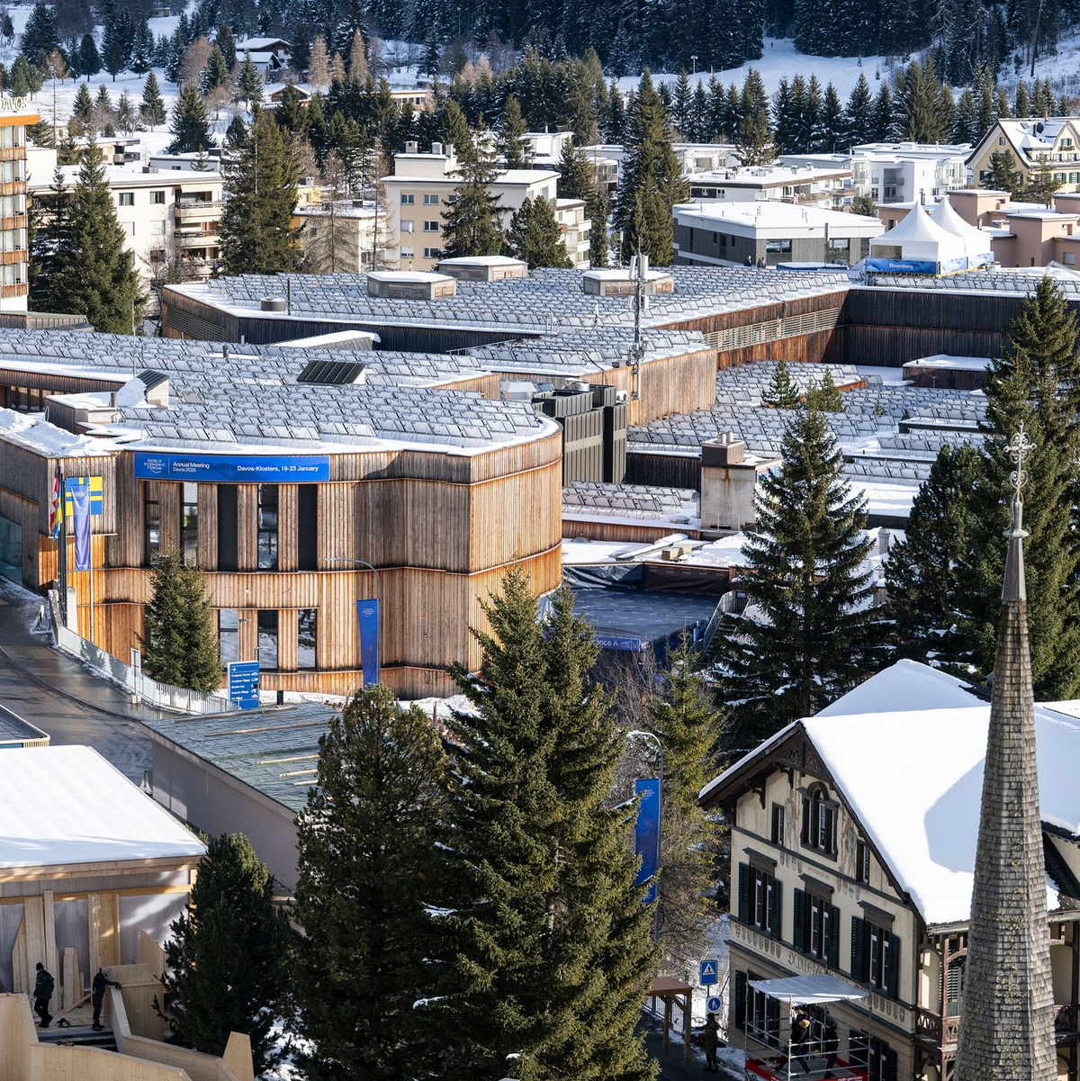 Mit einem «USA House», das in einer Kirche untergebracht ist, gibt es einen Anlaufpunkt außerhalb der inneren Sicherheitszone. - Foto: Andreas Becker/KEYSTONE/dpa