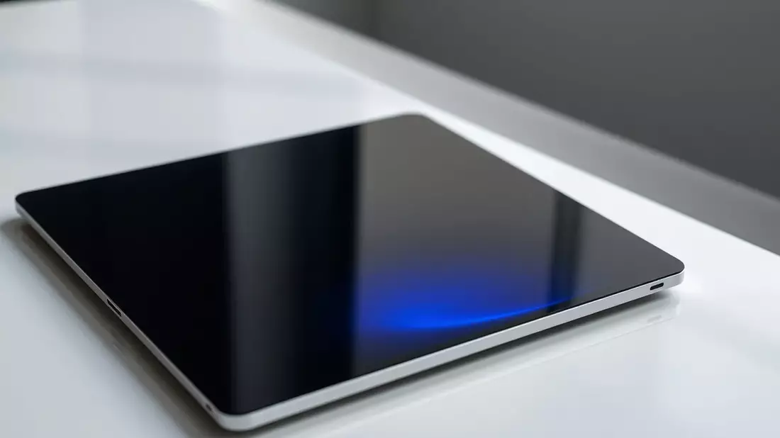 Apple MacBook Pro: OLED-Display startet früher als erwartet - Bild: über boerse-global.de