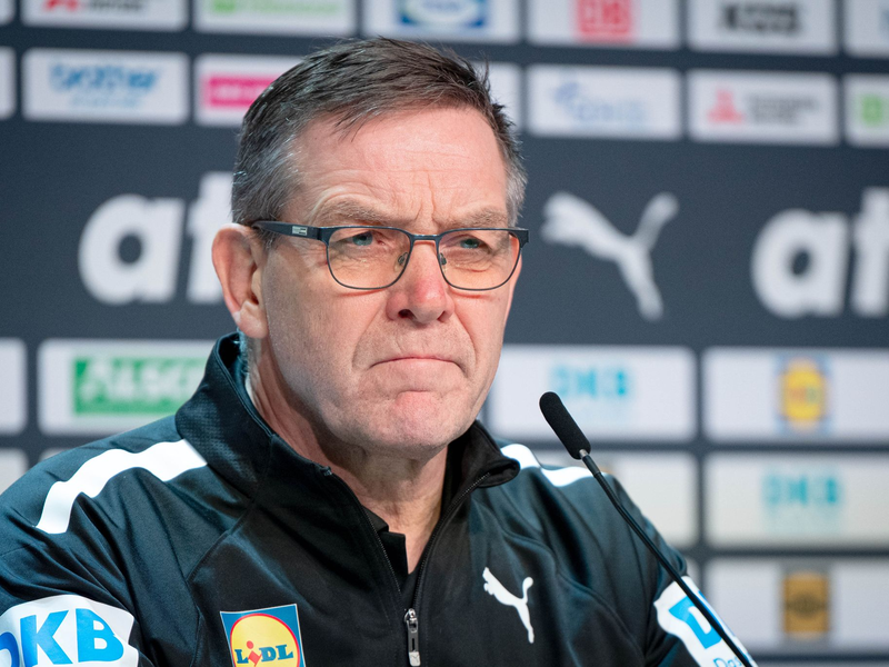 Für Alfred Gislason steht im EM-Duell mit Spanien einiges auf dem Spiel.    - Foto: Sina Schuldt/dpa