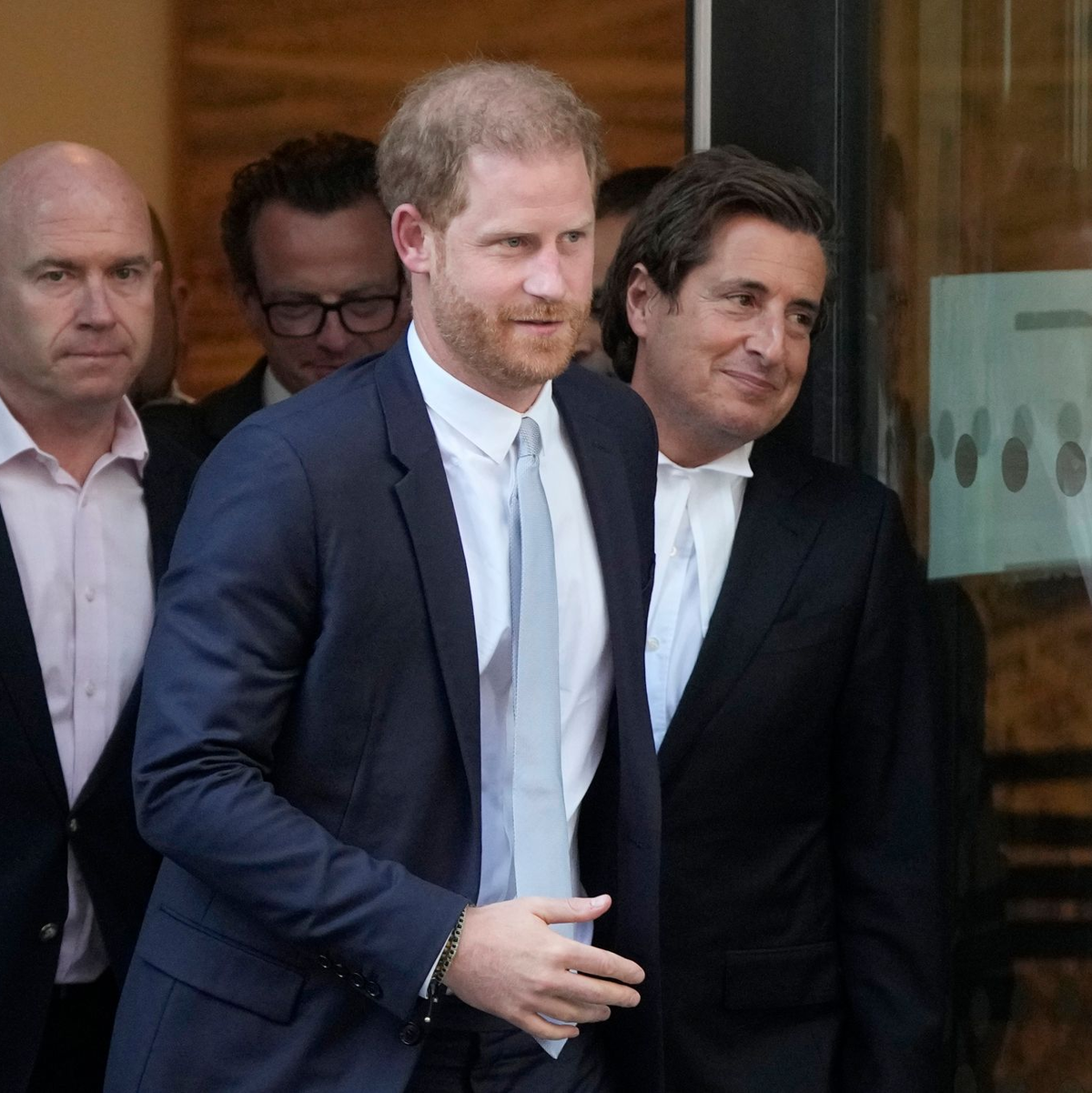 Prinz Harry sagte bereits bei seiner Klage gegen den Verlag des «Daily Mirror» als Zeuge vor Gericht aus. (Archivbild)  - Foto: Frank Augstein/AP/dpa