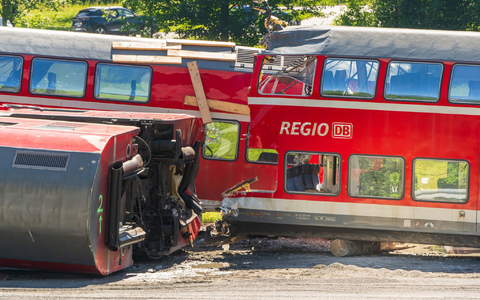 Der Zug war in der Nähe von Garmisch-Partenkirchen entgleist (Archivbild).  - Foto: Peter Kneffel/dpa