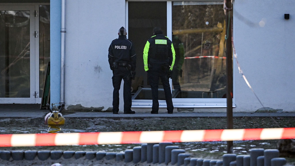 Ursache des Unfalls war vermutlich eine schwere Terrassentür.  - Foto: Britta Pedersen/dpa