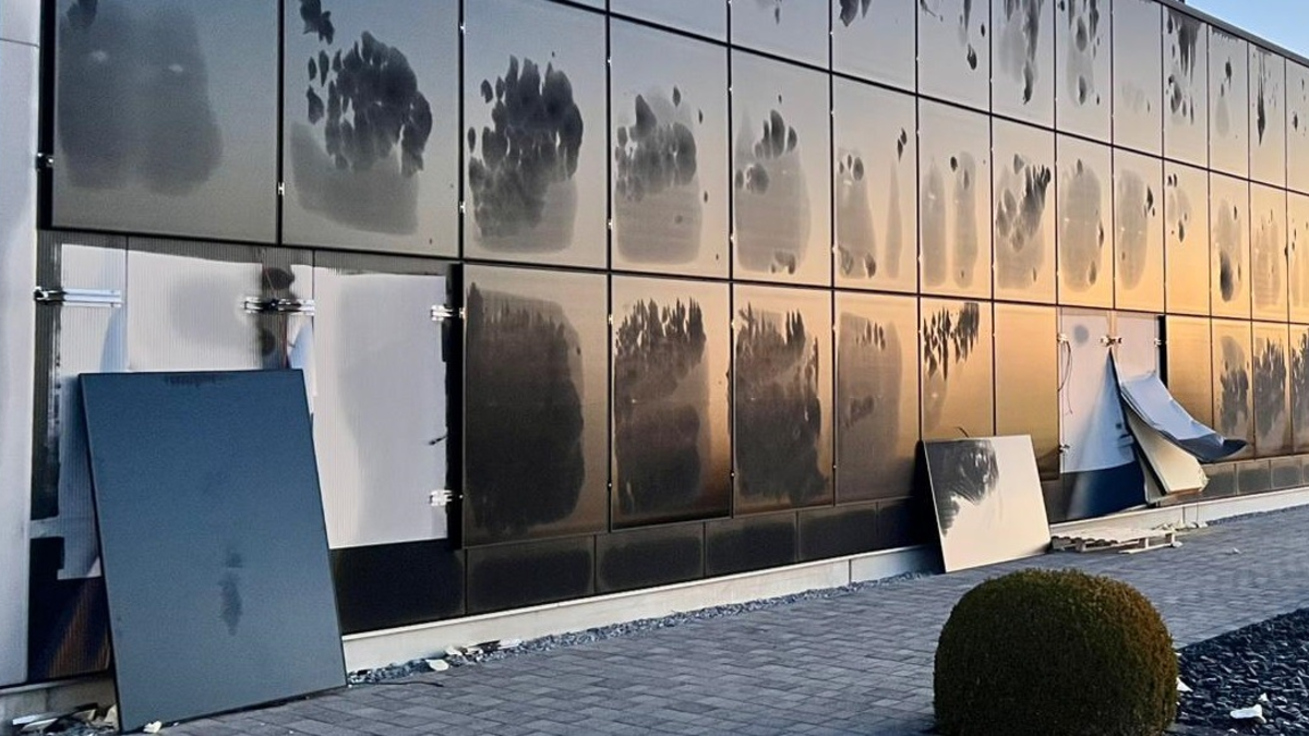 LPI-NDH: Firmeneinbruch - Täter hinterlassen hohen Sachschaden - Foto: presseportal.de