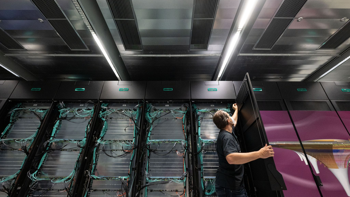 «Wenn man die Kernsysteme nicht modernisiert, redet man mit KI nur etwas schön.» (Archivbild) - Foto: Marijan Murat/dpa