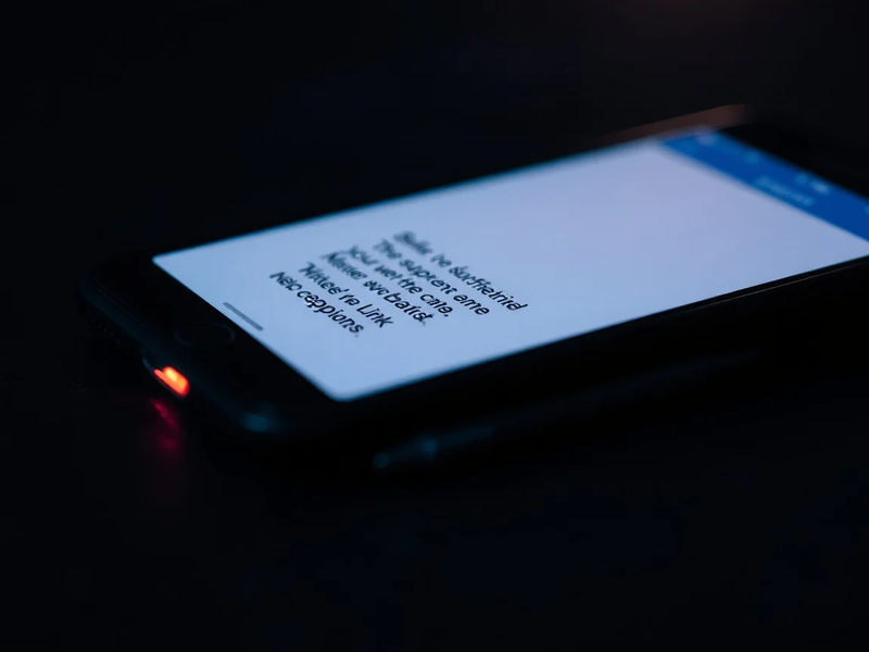 PayPal-Nutzer im Visier: Neue Smishing-Welle überflutet Deutschland - Foto: über boerse-global.de