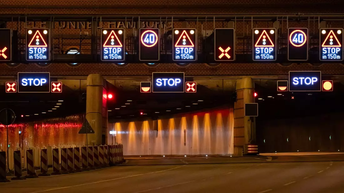 Zahlreiche Tunnel bleiben heute aufgrund von Warnstreiks geschlossen oder sind nur eingeschränkt befahrbar. (Archivfoto) - Bild: Jonas Walzberg/dpa