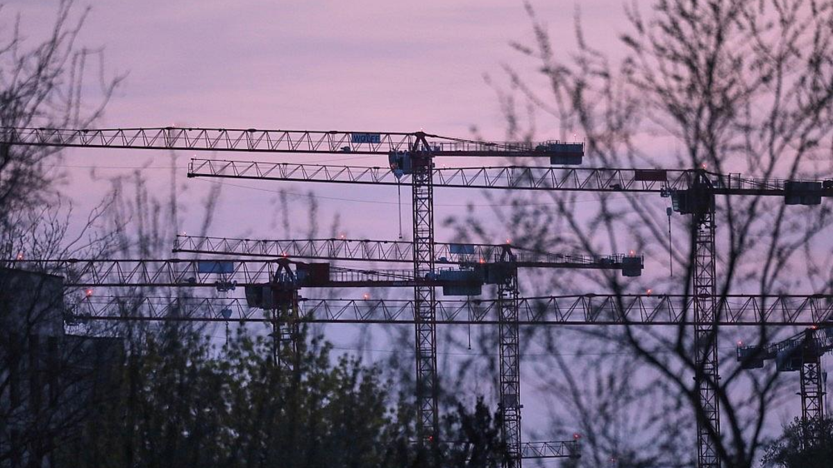 Baukräne (Archiv) - Foto: via dts Nachrichtenagentur