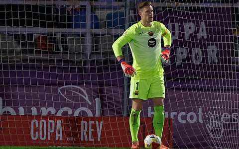 Marc-André ter Stegen verlässt wohl den FC Barcelona. (Archivbild) - Foto: Rudy Garcia/AP/dpa