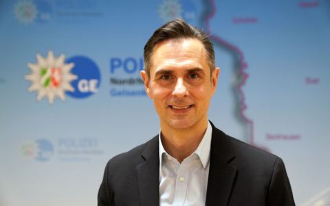 POL-GE: Polizei Gelsenkirchen begrüßt neuen Leiter der Direktion Kriminalität - Foto: presseportal.de