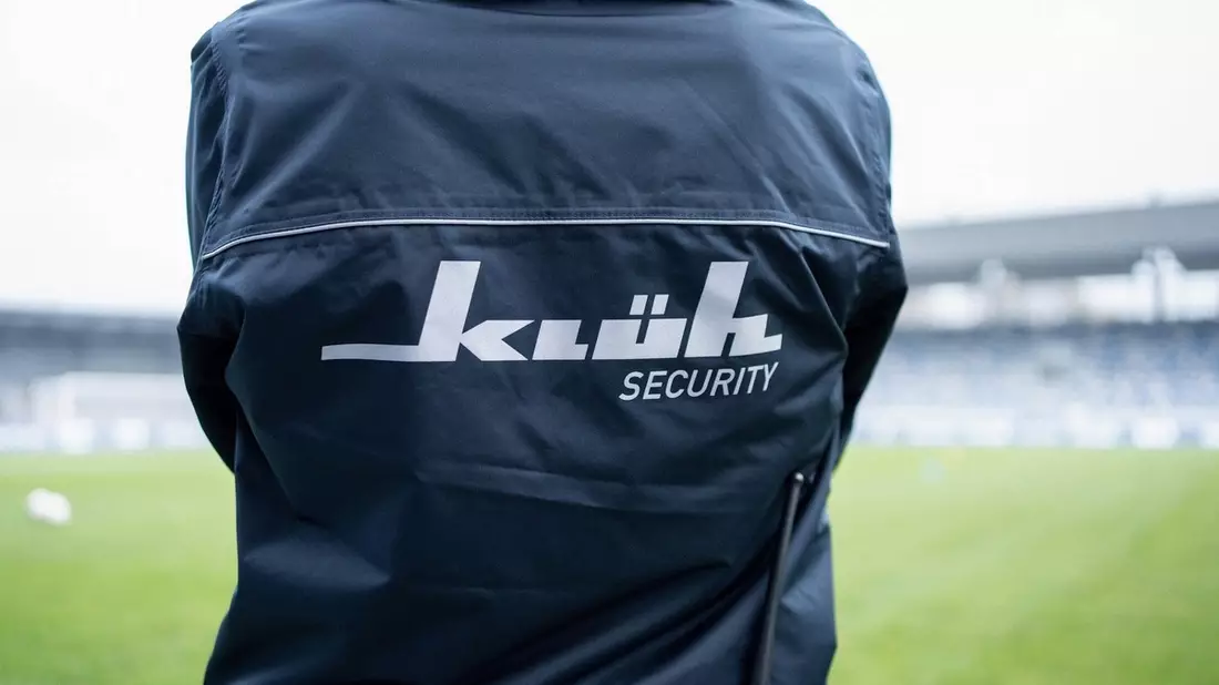 Seit zehn Jahren am Ball / Klüh Security sichert auch künftig die Heimspiele des VfL Bochum 1848 ab - Bild: presseportal.de