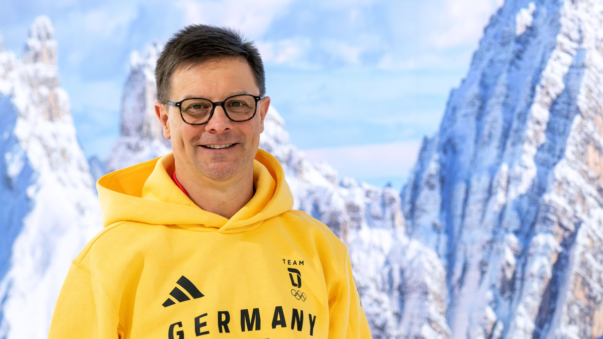 Olaf Tabor ist Chef de Mission des deutschen Olympia-Teams in Italien. - Foto: Peter Kneffel/dpa