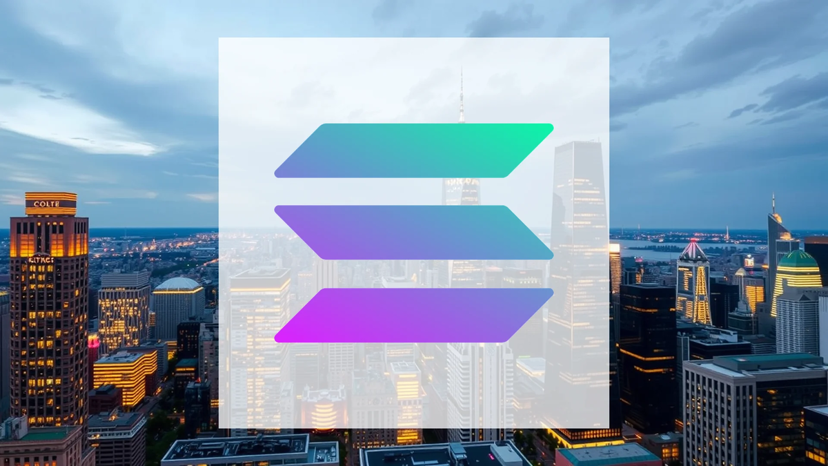 Solana Navigates Market Correction Amid Major Token Distribution - Foto: über boerse-global.de