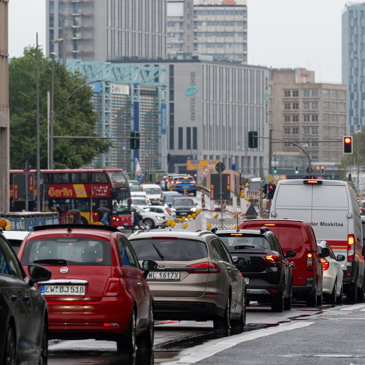 In Berlin war die Staubelastung vergangenes Jahr am höchsten. (Archivbild) - Foto: Soeren Stache/dpa/ZB
