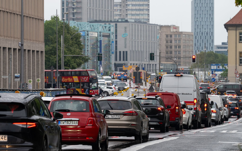 In Berlin war die Staubelastung vergangenes Jahr am höchsten. (Archivbild) - Foto: Soeren Stache/dpa/ZB