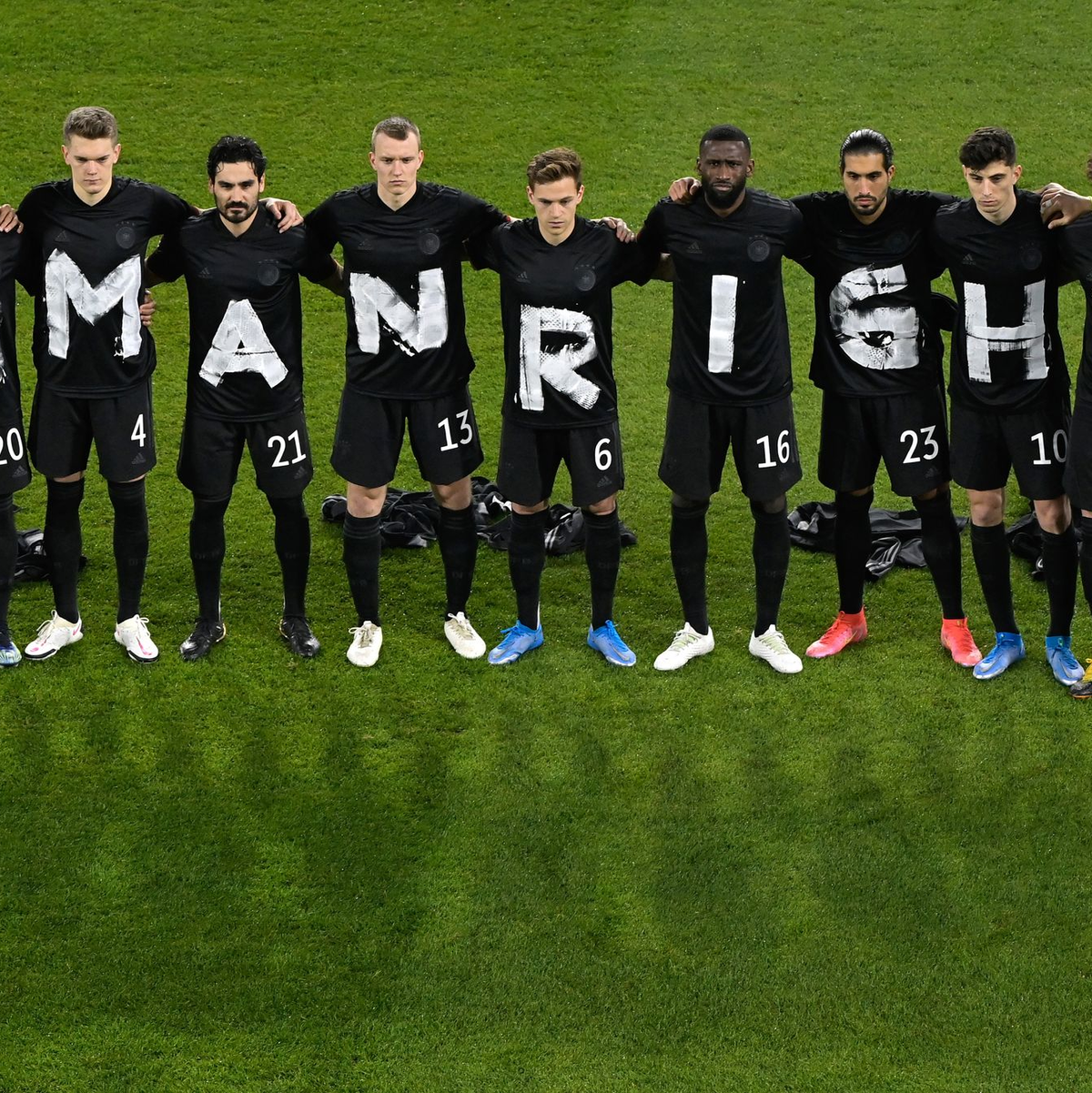 Auch vor der WM 2022 hatte es Boykott-Debatten und Proteste gegeben. (Archivbild) - Foto: Tobias Schwarz/AFP-Pool/dpa