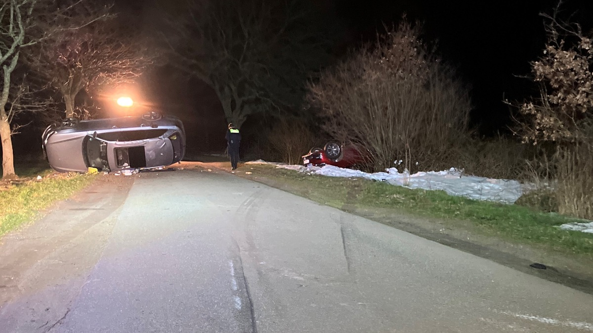 POL-ROW: Unfall nach Verfolgungsfahrt: Zwei Pkw überschlagen sich - Foto: presseportal.de