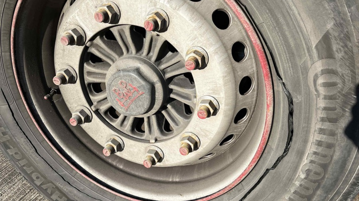 POL-OF: Kontrolle des gewerblichen Güterverkehrs: teils gravierende Verstöße festgestellt - Autobahn 3 / Bundesstraße 43a - Foto: presseportal.de