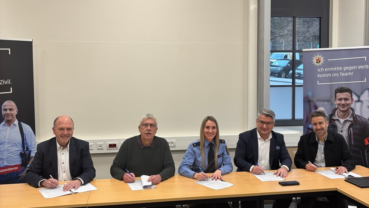 POL-PDTR: Neue Sicherheitspartnerschaft: Für mehr Sicherheit und Miteinander in der Region Idar-Oberstein - Foto: presseportal.de