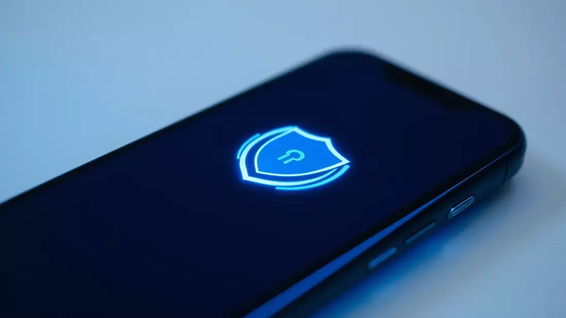 WhatsApp führt Sicherheits-Lockdown für gefährdete Nutzer ein - Bild: über boerse-global.de