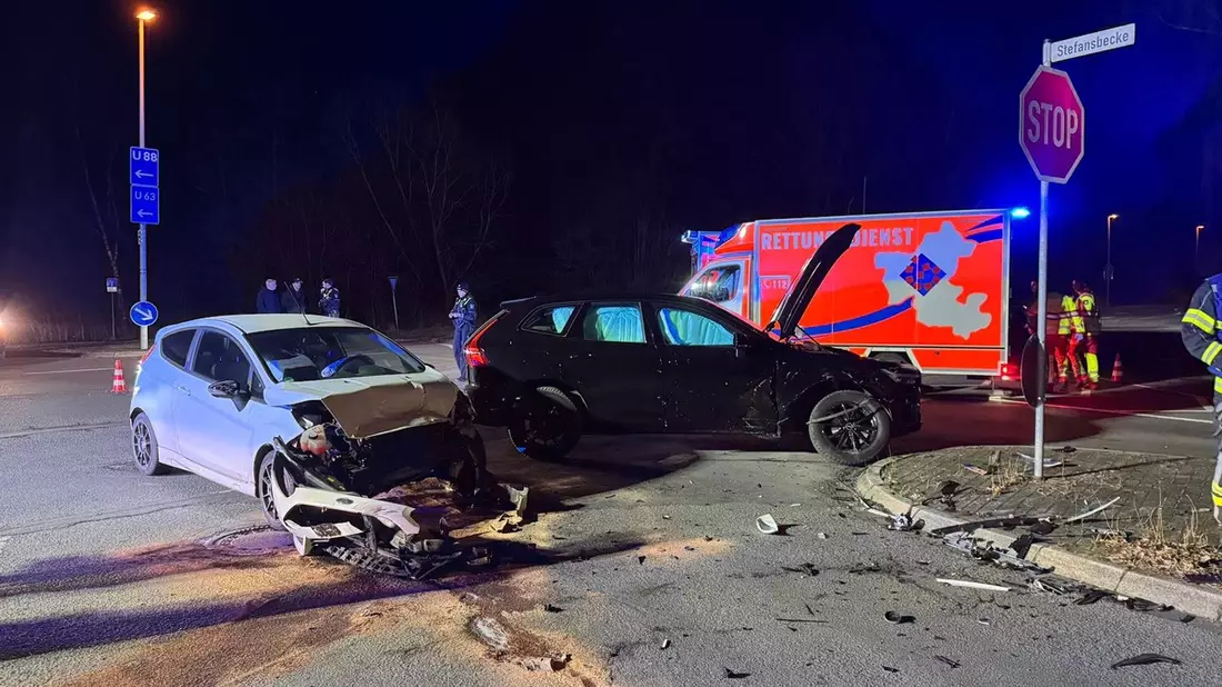 FW-EN: Verkehrsunfall auf Gevelsberger Straße - Bild: presseportal.de