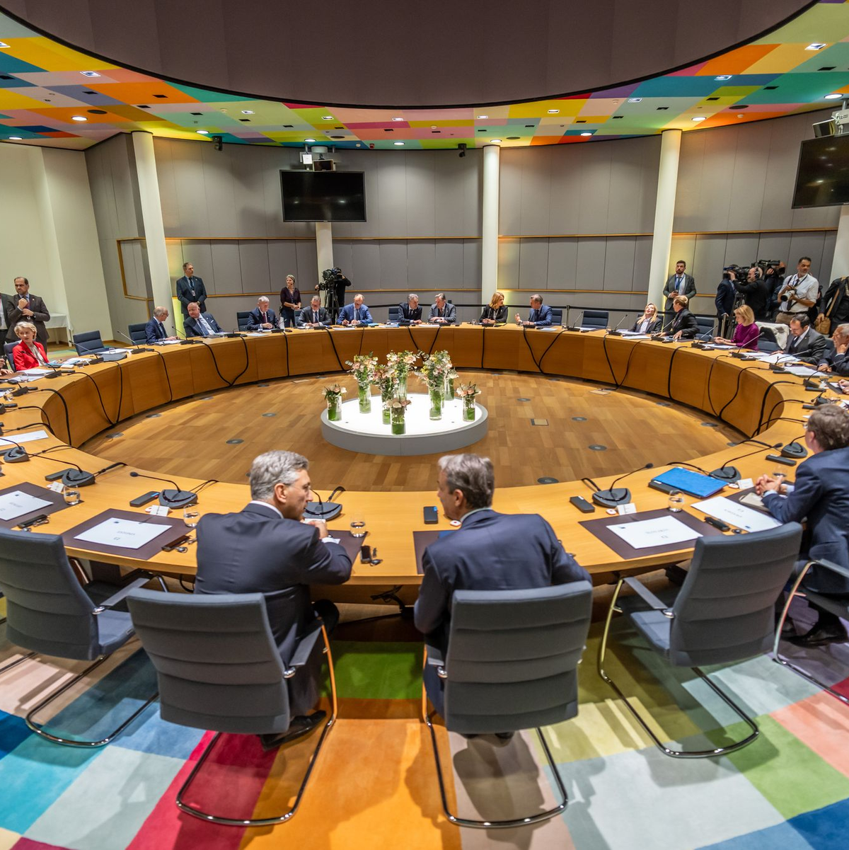 Wie geht es weiter mit den transatlantischen Beziehungen?  - Foto: Michael Kappeler/dpa