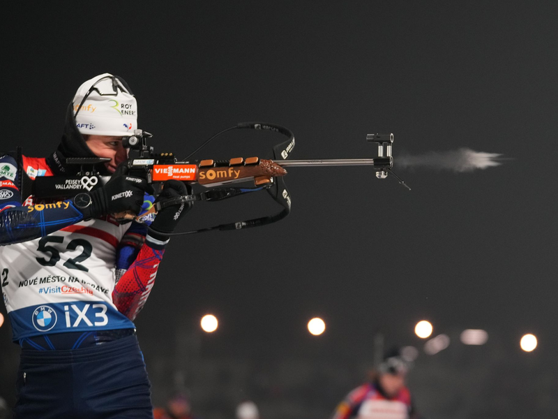 Sieg im verkürzten Einzel: Eric Perrot. - Foto: Petr David Josek/AP/dpa