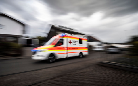 Handelsübliche Smartwatches können gefährliche Herzrhythmusstörungen erkennen, zeigt eine Studie.  - Foto: Boris Roessler/dpa/dpa-tmn
