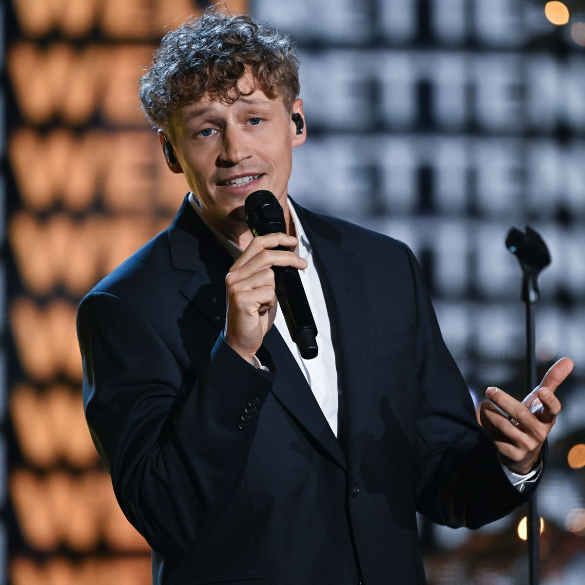 Tim Bendzko geht mit seinen persönlichen Songs bald auf Tour. (Archivbild) - Foto: Hendrik Schmidt/dpa
