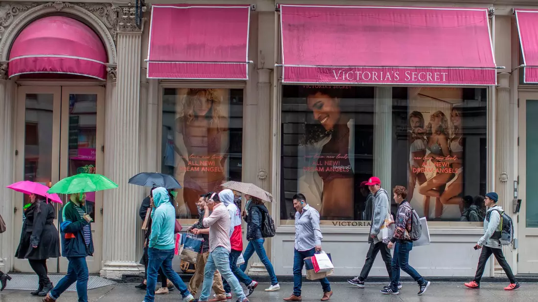 Weltweit gibt es mehr als 1.300 Geschäfte von «Victoria's Secret». (Archivbild) - Bild: Mary Altaffer/AP/dpa