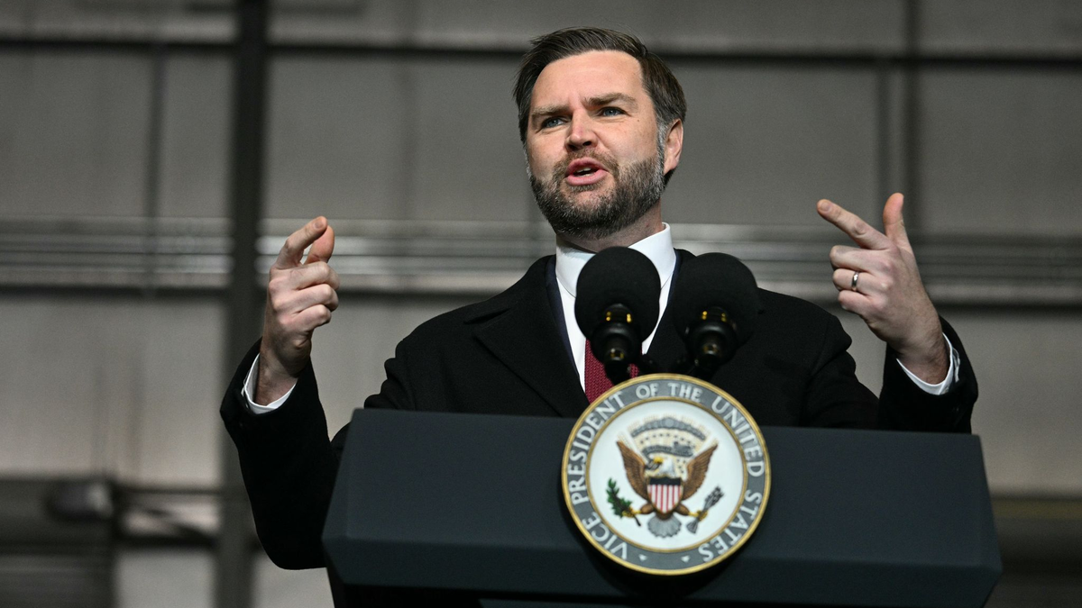 Mit der Analogie wollte Vance wohl die aktuelle Krise der Lebenshaltungskosten in den USA erklären. - Foto: Jim Watson/POOL AFP/AP/dpa