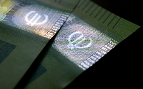 Das Geld aus dem Infrastruktur-Topf fließt noch nicht ab wie gewünscht. (Symbolbild) - Foto: Karl-Josef Hildenbrand/dpa