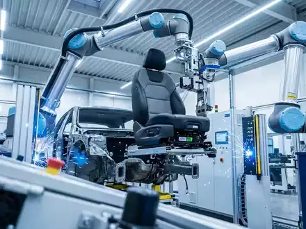 Adient startet ModuTec: Autositze in Sekunden montiert - Foto: über boerse-global.de