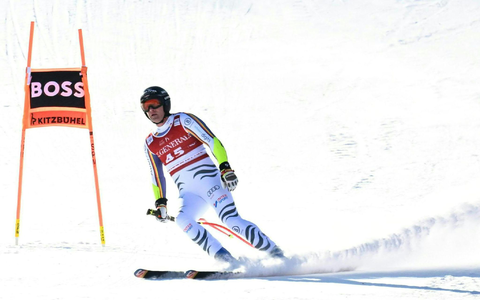 Routinier Romed Baumann scheidet im Super-G von Kitzbühel aus. - Foto: Barbara Gindl/APA/dpa