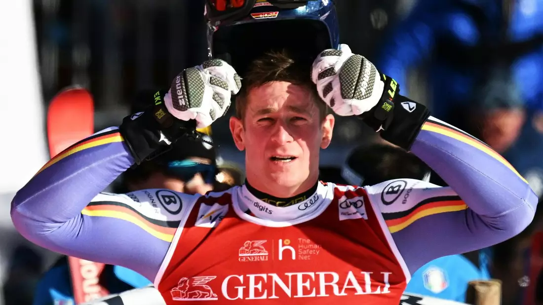 Enttäuschte beim ersten Kitzbühel-Rennen 2026 durch einen Ausfall: Olympia-Starter Simon Jocher. - Bild: Barbara Gindl/APA/dpa