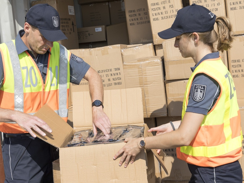 HZA-N: Internationaler Zolltag am 26.01.2026: ZOLL schützt die Gesellschaft durch Wachsamkeit und Engagement - Foto: Zoll, presseportal.de