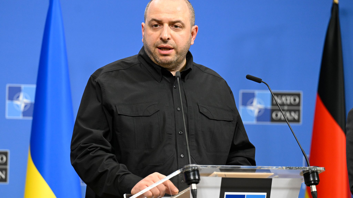 Rustem Umjerow ist Chef der ukrainischen Verhandlungsdelegation in Abu Dhabi, die über die russischen Bedingungen für ein Ende des Kriegs verhandelt.  - Foto: Wiktor Dabkowski/ZUMA Press Wire/dpa