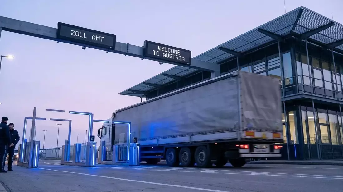 Smart Border Austria: Voll digitaler Warenverkehr startet - Bild: über boerse-global.de