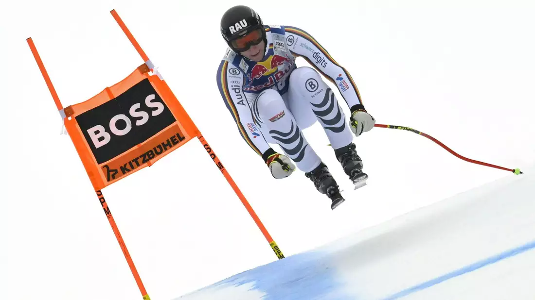 Luis Vogt feiert in Kitzbühel sein bestes Weltcup-Ergebnis. - Bild: Hans Klaus Techt/APA/dpa