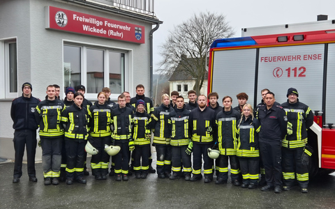 FW Ense: Gemeinsamer Grundlehrgang - Modul 1 erfolgreich abgeschlossen - Foto: presseportal.de