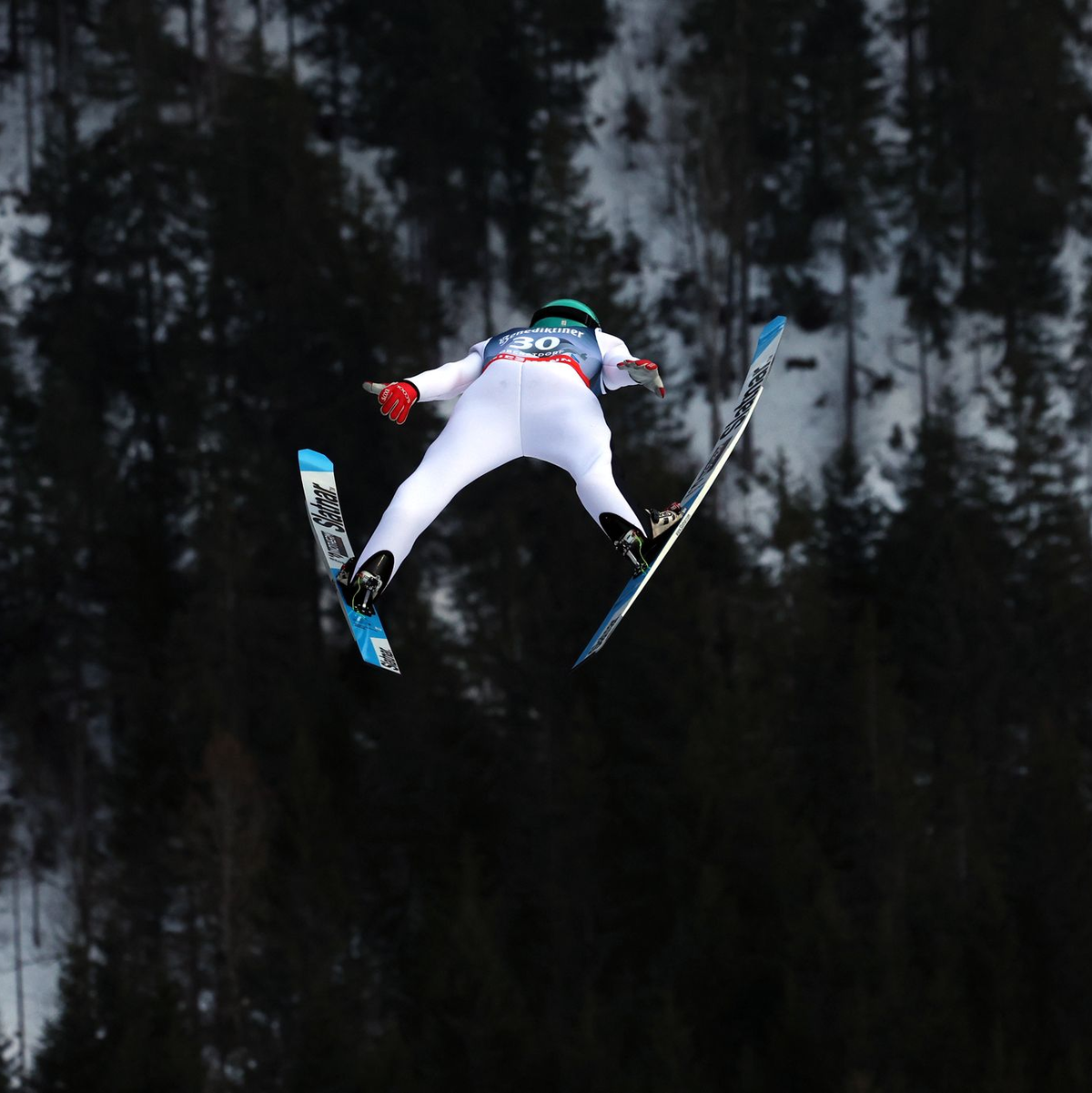 Nicht zu schlagen: Domen Prevc. - Foto: Karl-Josef Hildenbrand/dpa