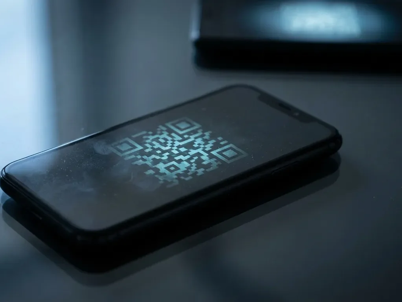 WhatsApp: BSI warnt vor gefährlicher Ghost Pairing-Betrugsmasche - Foto: über boerse-global.de