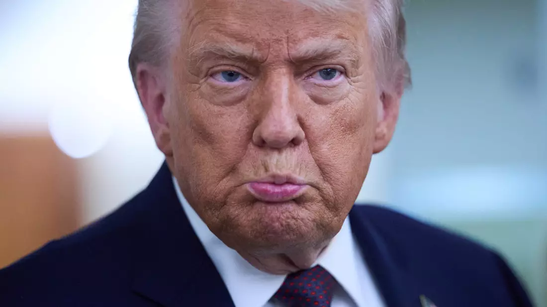 Trump lobt das britische Militär - nach heftiger Kritik an seinen früheren Äußerungen. (Archivbild) - Bild: Evan Vucci/AP/dpa