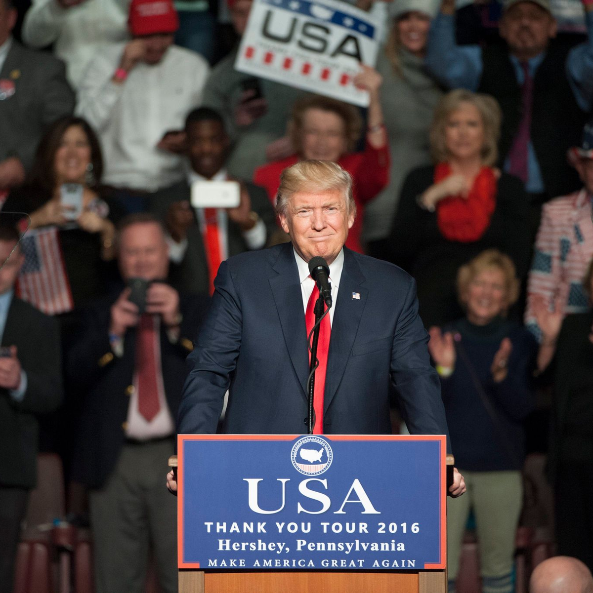 Donald Trump zog nach der Präsidentenwahl im Jahr 2016 erstmals in das Weiße Haus ein. (Archivbild) - Foto: picture alliance / Tracie Van Auken/EPA/dpa