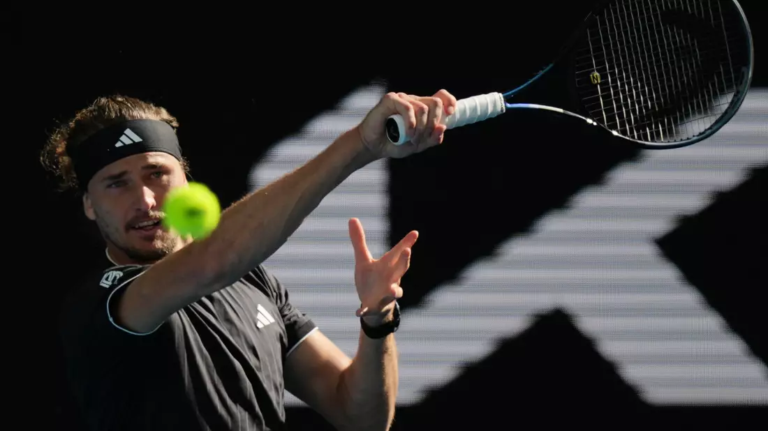 Alexander Zverev hat bei den Australian Open souverän das Achtelfinale erreicht. - Bild: Aaron Favila/AP/dpa