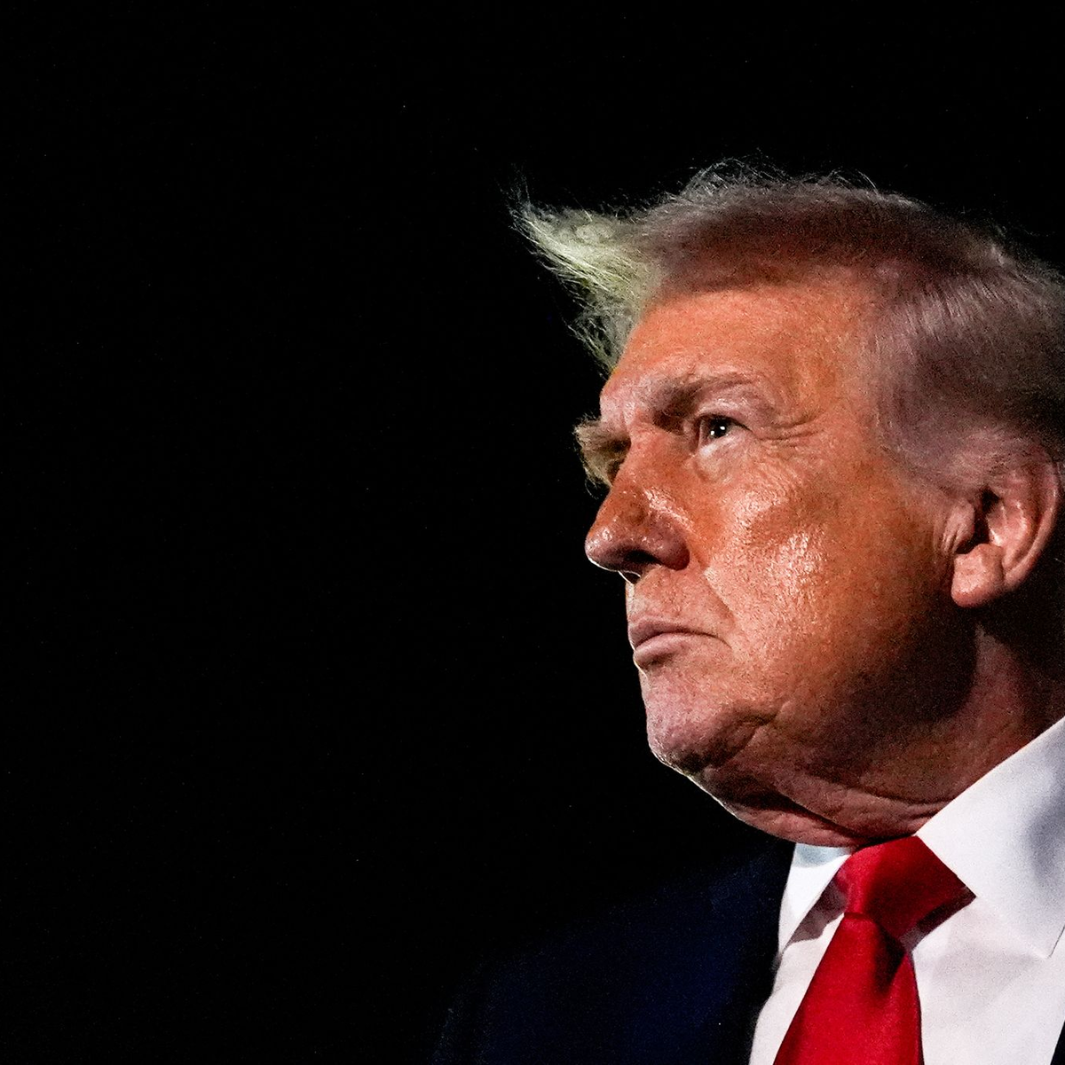 Mit seinen Aussagen zum Nato-Einsatz in Afghanistan sorgte Donald Trump erneut für Kritik. (Archivbild) - Foto: Julia Demaree Nikhinson/AP/dpa